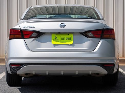 Used 2021 Nissan Altima 2.5 S FWD image 10