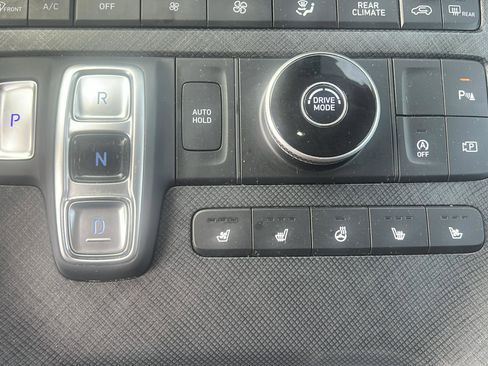 Used 2024 Hyundai Palisade Limited image 20