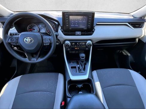 Used 2020 Toyota RAV4 XLE image 16