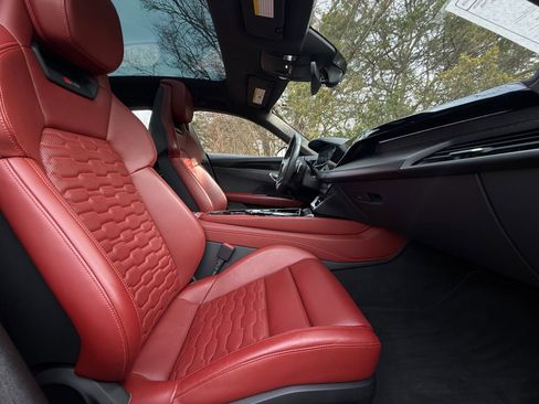 Used 2024 Audi RS e-tron GT w/ Carbon Performance Package image 28