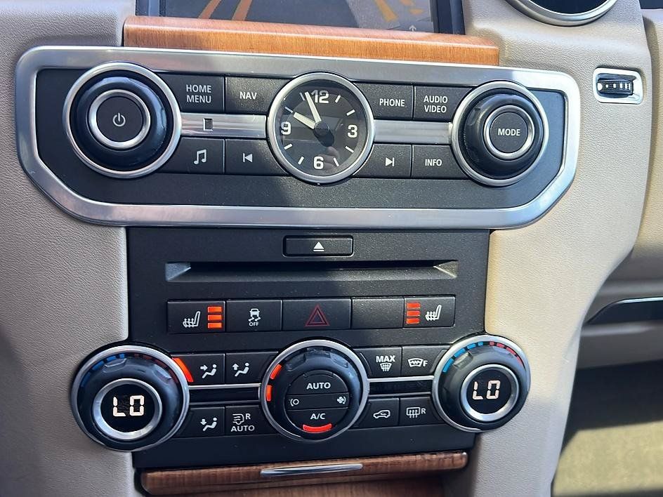 Used 2011 Land Rover LR4 HSE AWD/4WD image 42