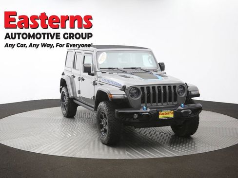 Used 2022 Jeep Wrangler Unlimited Rubicon 4xe w/ Cold Weather Group AWD/4WD image 52
