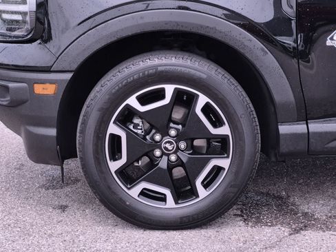 Used 2023 Ford Bronco Sport Outer Banks AWD/4WD image 14