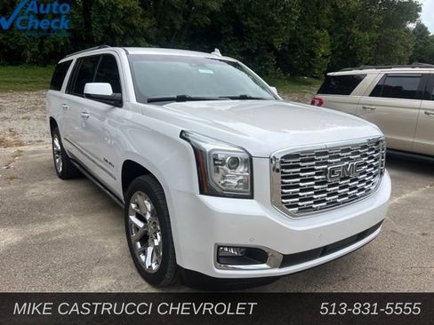 Used 2019 GMC Yukon XL Denali w/ Denali Ultimate Package AWD/4WD image 2