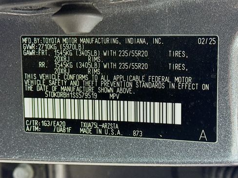 Certified 2025 Toyota Highlander XSE AWD/4WD image 33