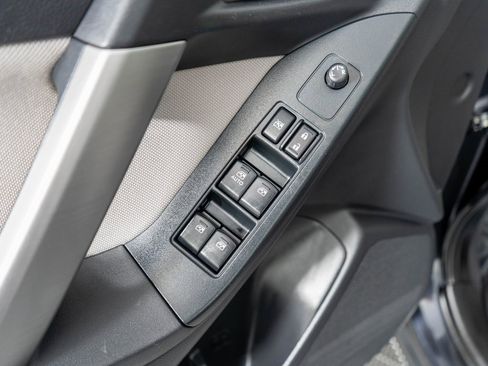 Used 2015 Subaru Forester 2.5i Premium w/ All-Weather Package image 25