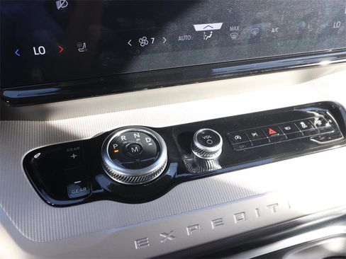 New 2026 Ford Expedition Max Active image 21