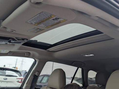 Certified 2025 Subaru Outback Limited w/ Popular Package #2 image 12