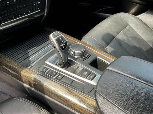 Used 2018 BMW X5 sDrive35i RWD image 15
