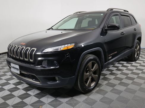 Used 2016 Jeep Cherokee 75th Anniversary image 5