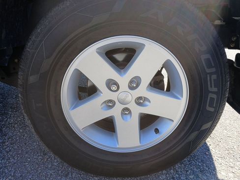 Used 2017 Jeep Wrangler Sport w/ Quick Order Package 24S image 35