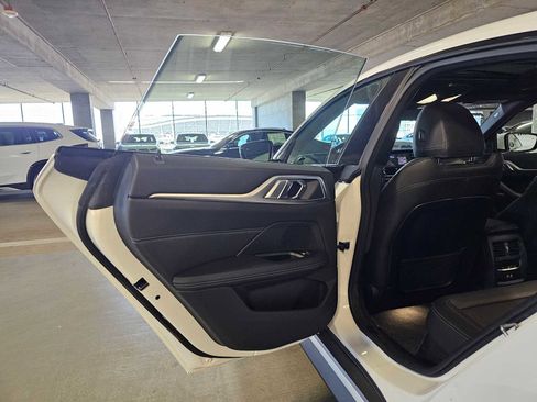 Used 2023 BMW i4 eDrive35 RWD image 33