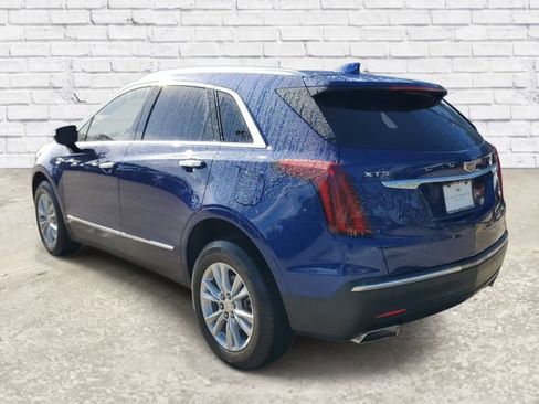 Certified 2023 Cadillac XT5 Luxury FWD image 2