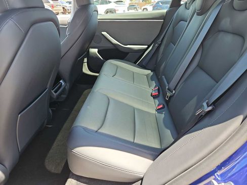 Used 2025 Tesla Model 3 RWD image 17