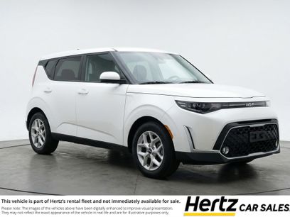 Used 2025 Kia Soul LX w/ LX Technology Package