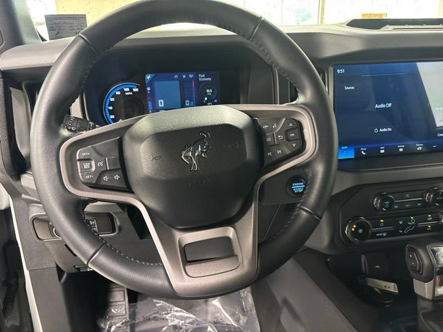 Used 2024 Ford Bronco Big Bend w/ Sasquatch Package AWD/4WD image 7