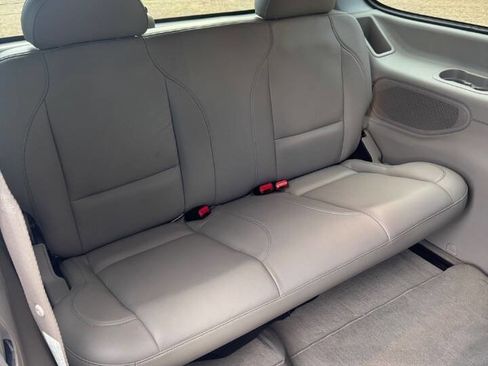 Used 2000 Mercury Villager Estate image 19