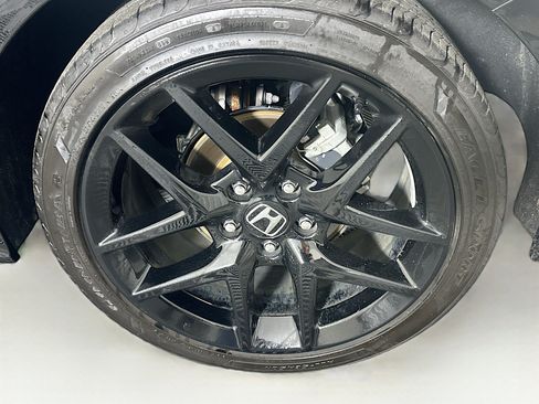 Used 2025 Honda Civic Sport image 11