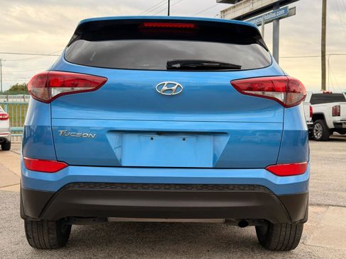 Used 2018 Hyundai Tucson SE image 4