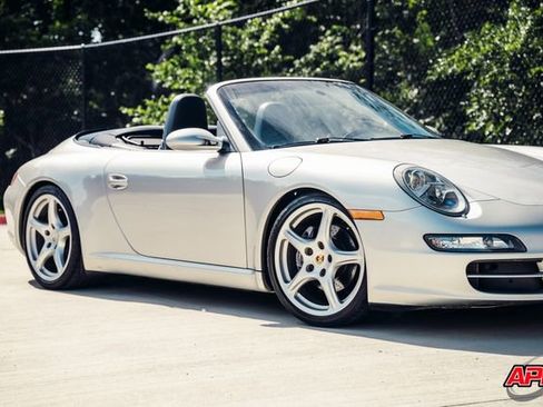 Used 2006 Porsche 911 Carrera RWD image 38