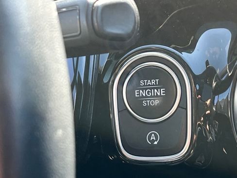 Certified 2023 Mercedes-Benz GLA 250 4MATIC image 26