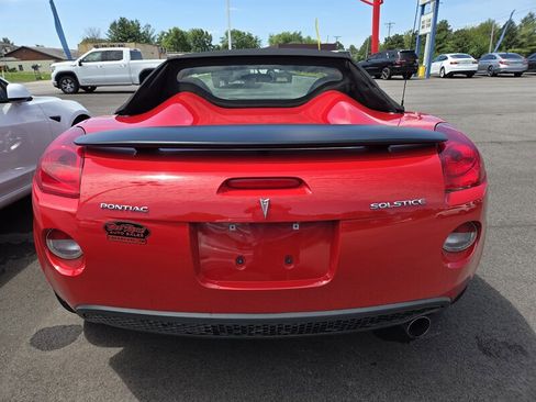 Used 2006 Pontiac Solstice Convertible w/ Premium Package RWD image 4