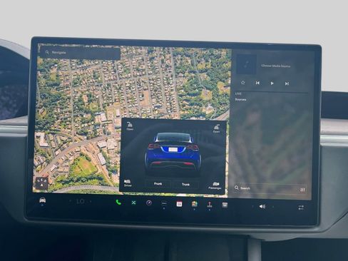Used 2023 Tesla Model X AWD/4WD image 33
