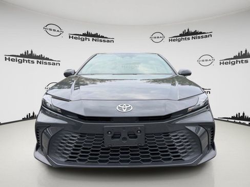 Used 2025 Toyota Camry SE w/ Convenience Package AWD/4WD image 6
