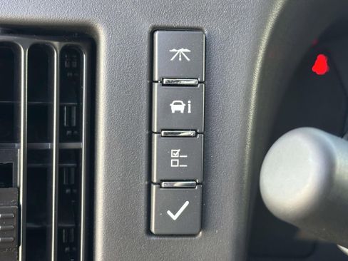 New 2025 Chevrolet Express 2500 Work Van w/ Driver Convenience Package image 17