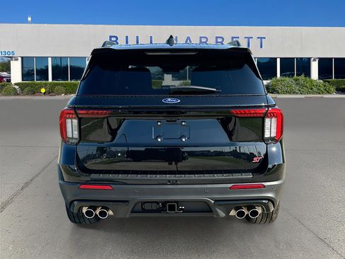 New 2026 Ford Explorer ST image 5