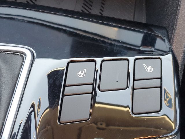 Used 2025 Kia Sportage EX FWD image 38