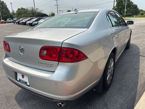Used 2011 Buick Lucerne CXL FWD image 5