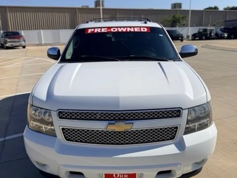 Used 2007 Chevrolet Tahoe LTZ w/ LTZ Preferred Equipment Group RWD image 6