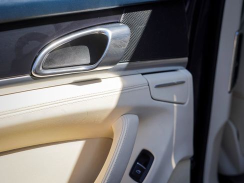 Used 2012 Porsche Panamera S RWD image 15