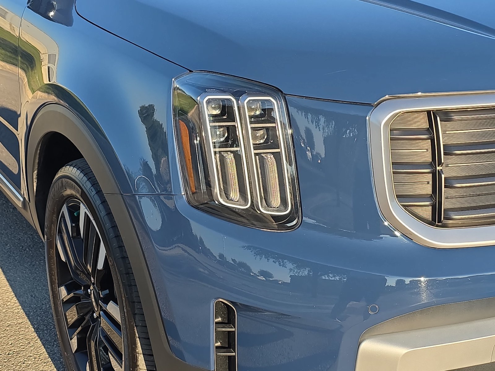 Used 2024 Kia Telluride SX Prestige AWD/4WD image 28