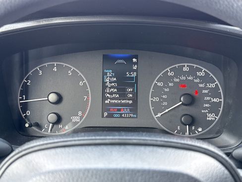 Used 2023 Toyota Corolla LE FWD image 18