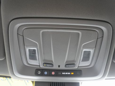 Used 2022 Chevrolet Silverado 1500 Custom image 15