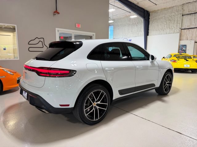 Used 2022 Porsche Macan AWD/4WD image 58