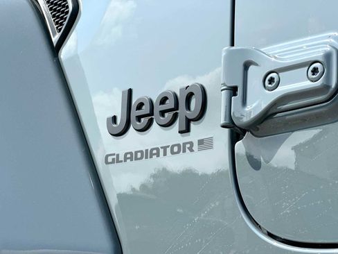 New 2026 Jeep Gladiator Sport image 15