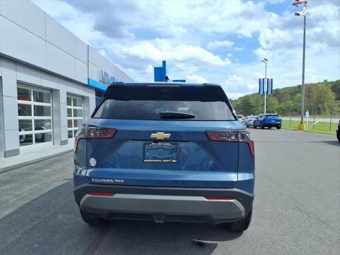 Used 2025 Chevrolet Equinox LT w/ Safety and Technology Package AWD/4WD image 6