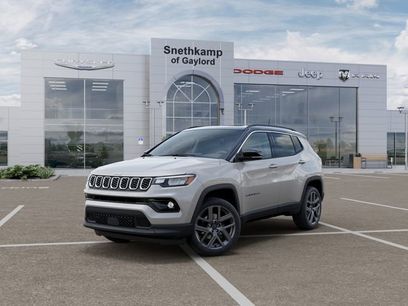 New 2026 Jeep Compass Limited w/ Sun, Sound & Navigation Group