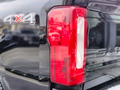 New 2026 Ford F250 XL w/ XL Chrome Package image 9