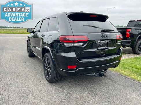 Used 2020 Jeep Grand Cherokee Altitude AWD/4WD image 6