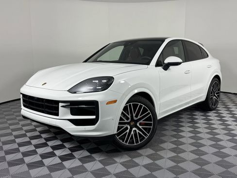 Certified 2026 Porsche Cayenne S AWD/4WD image 1