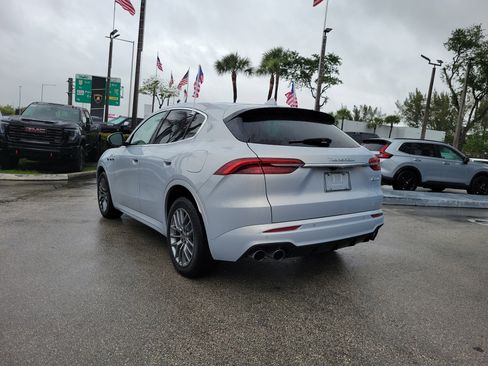 Used 2023 Maserati Grecale GT image 7