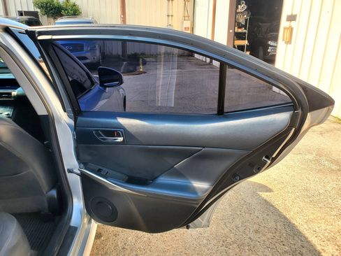 Used 2016 Lexus IS 200t RWD image 12