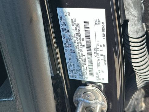 Used 2024 Ford Escape Platinum w/ Premium Technology Package AWD/4WD image 42