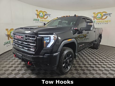 Certified 2025 GMC Sierra 2500 AT4 w/ AT4 Premium Plus Package AWD/4WD image 3