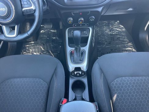 Used 2018 Jeep Compass Sport w/ Cold Weather Group image 17