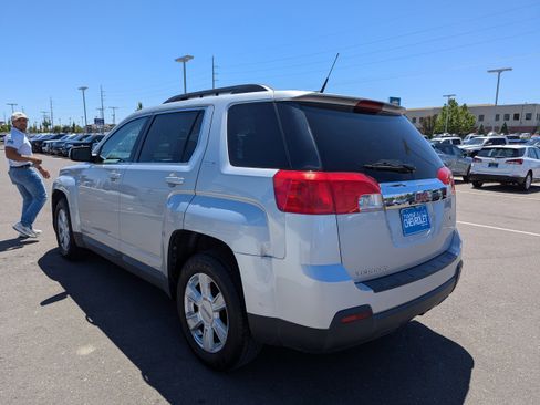 Used 2012 GMC Terrain SLE FWD image 28